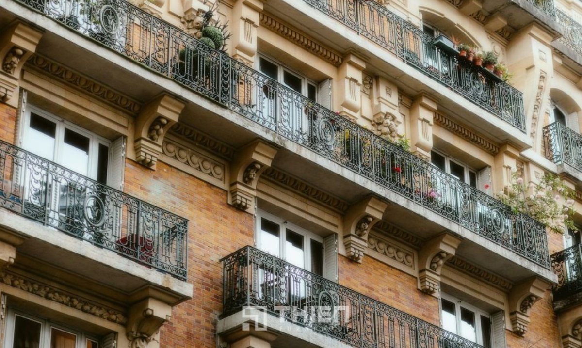 Ban công kiểu Pháp cho chung cư