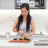 CHỊ KHUÊ