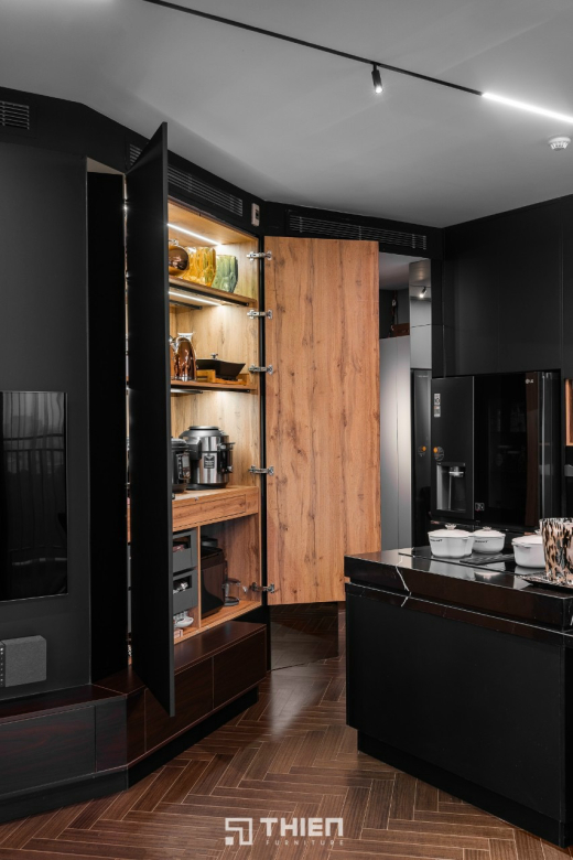 Căn Hộ Độc Bản Với Thiết Kế All Black Cá Tính & Tinh Tế